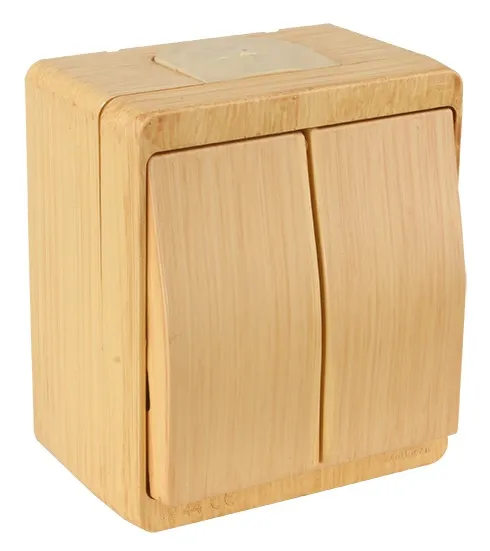 Serienschalter Kiefer Holz