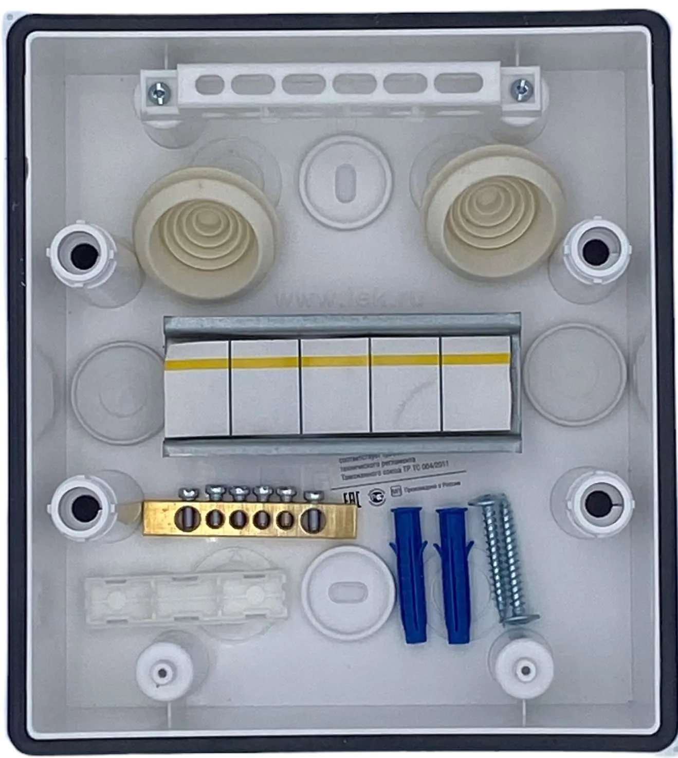 D3E9EC2B-AF4E-41EF-879E-8317224EFAE4