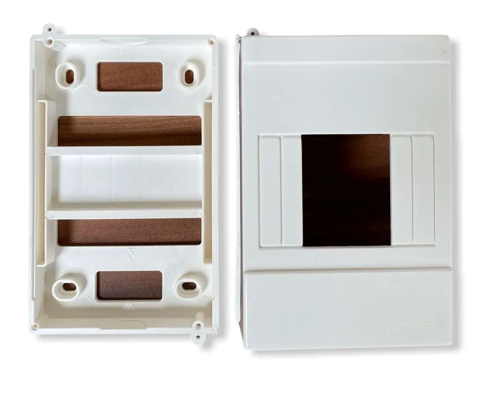 Fuse box 1/4 modules