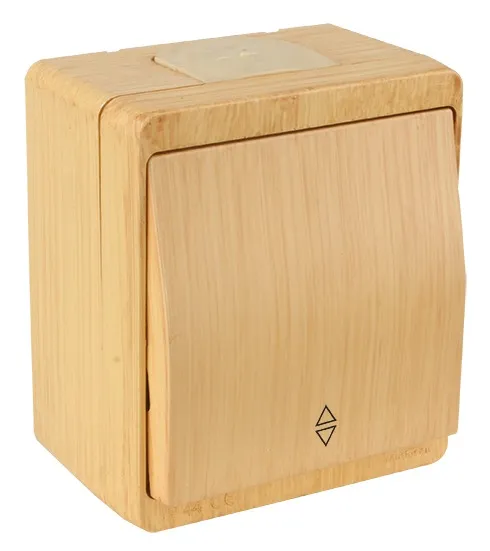 Surface-mounted changeover switch pine